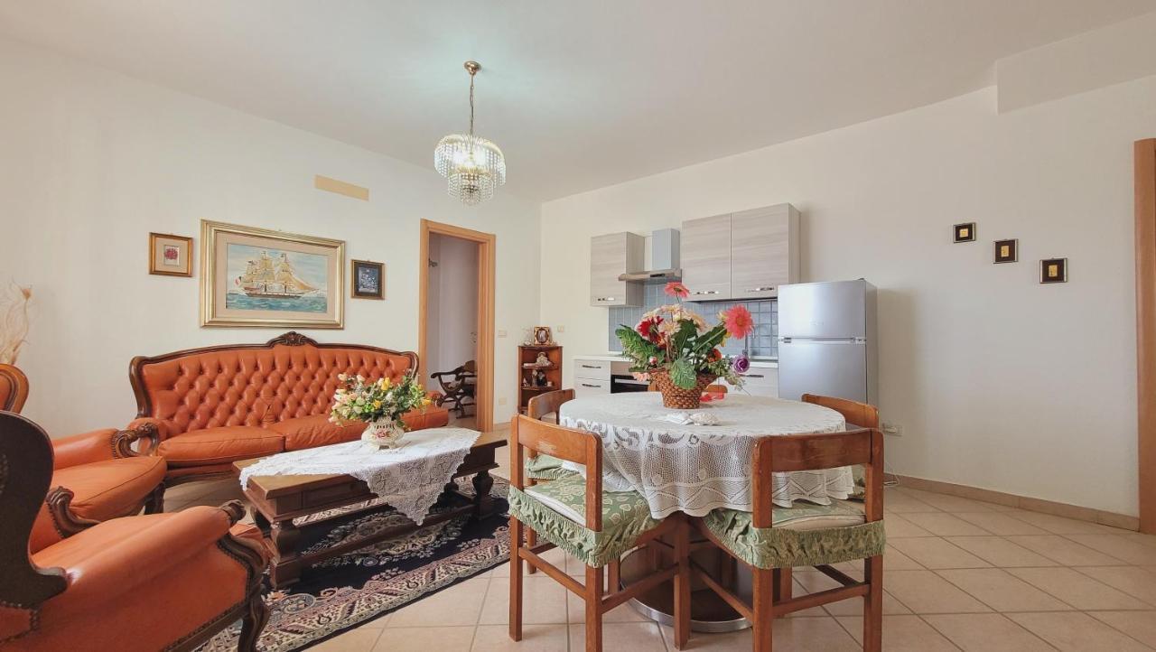 Residenza La Pineta Orosei Villa Kültér fotó