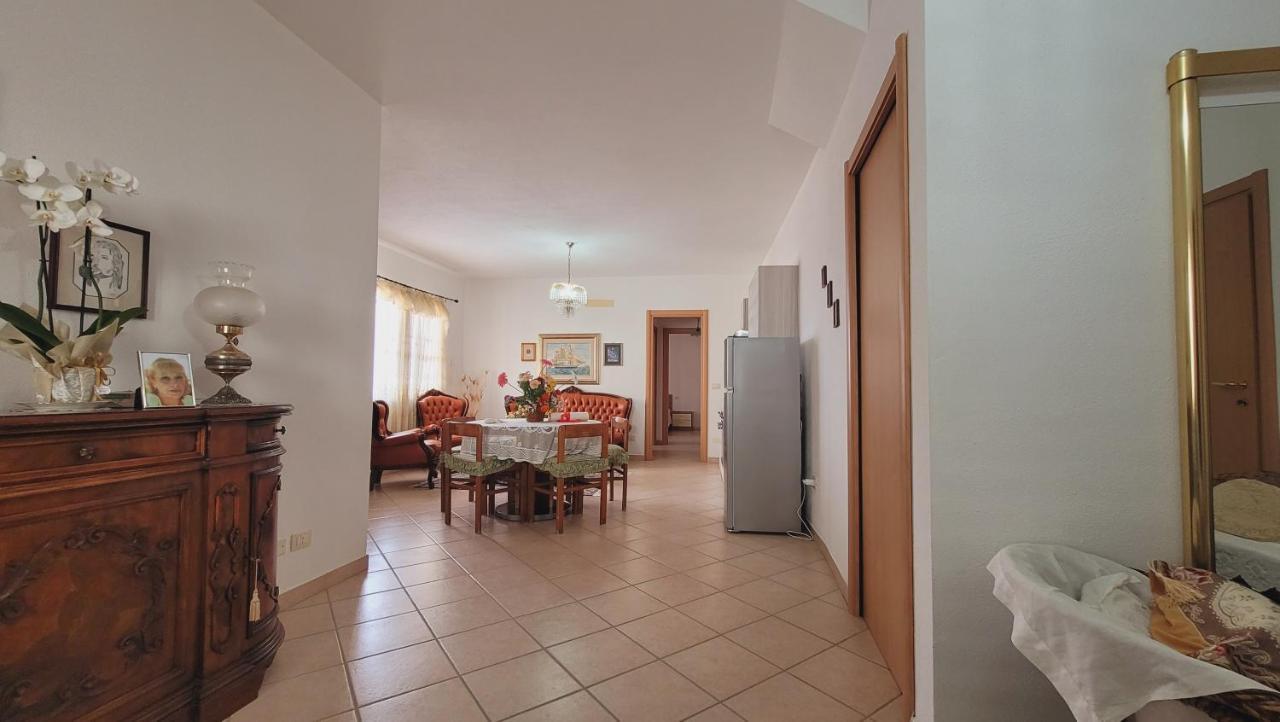 Residenza La Pineta Orosei Villa Kültér fotó